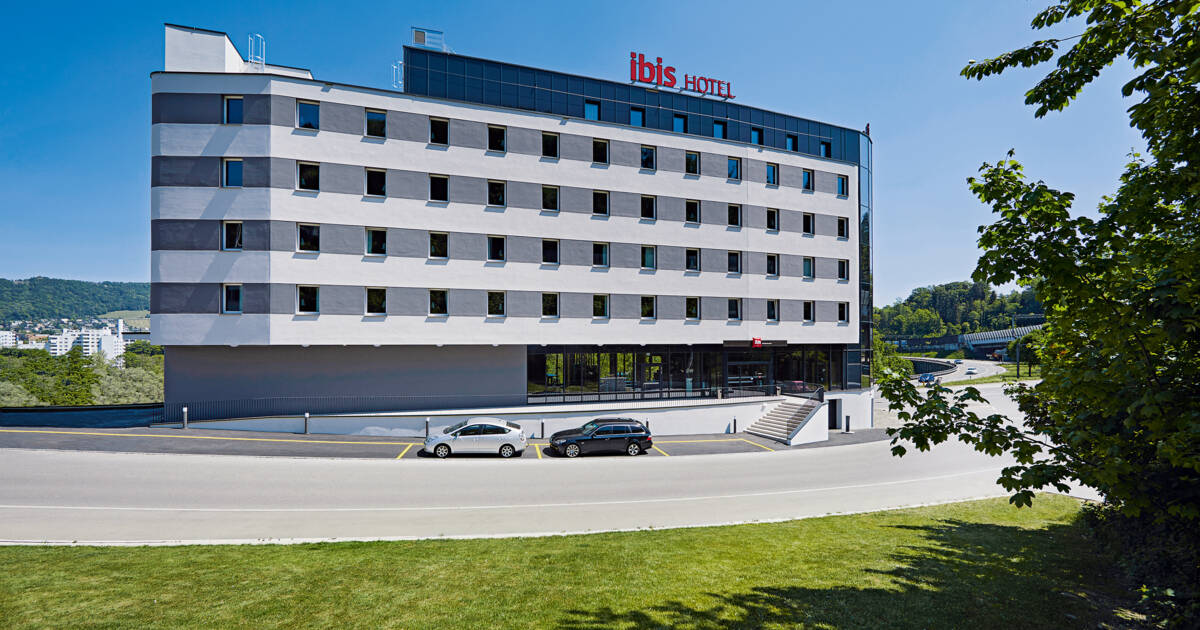 Hotel ibis red | Neuenhof (CH) © ©Vision Studios