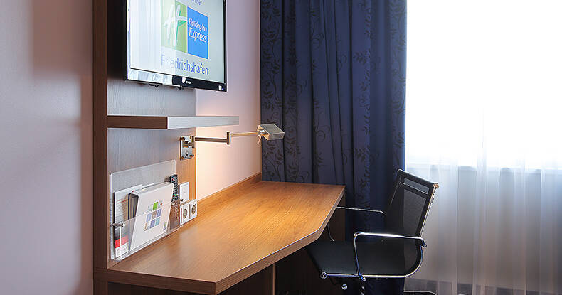 Holiday Inn Express | Friedrichshafen (D)