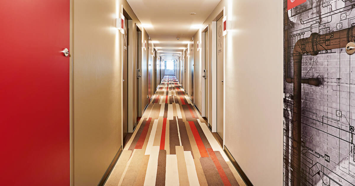 Hotel ibis red | Neuenhof (CH) © ©Vision Studios