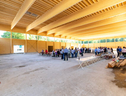 Firstfeier der Sporthalle in Moos am Bodensee © ©Christian Flemming Firstfeier der Sporthalle in Moos am Bodensee © ©Christian Flemming