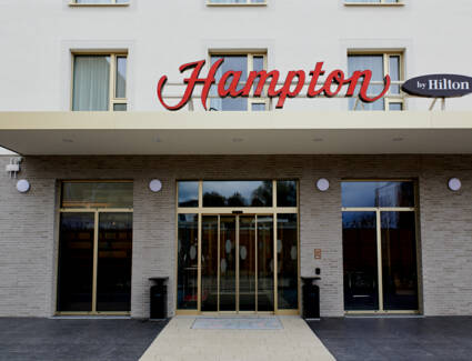 Hampton by Hilton | Konstanz (D) © kuhnle + knödler Hampton by Hilton | Konstanz (D) © kuhnle + knödler