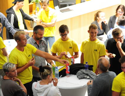Start neue Lehrlinge i+R Gruppe 2019 Start neue Lehrlinge i+R Gruppe 2019