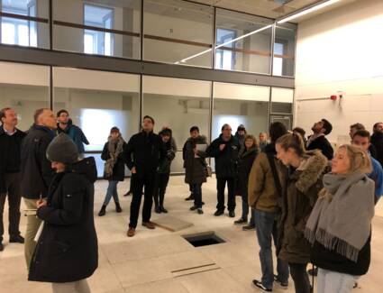 Besichtigung der Hallen Besichtigung der Hallen