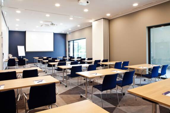 Holiday Inn Express | Darmstadt (D)