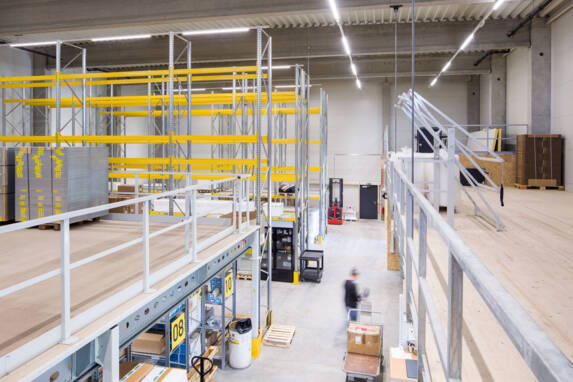 260430 Zeller Labworld_CRwalser_023