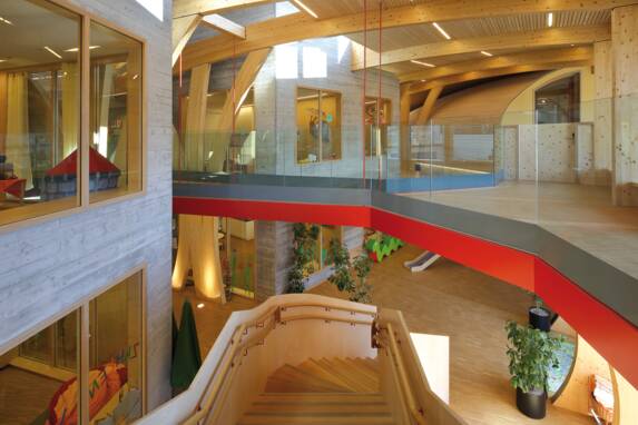 i+R Holzbau Kindercampus Höchst Referenz 2015
