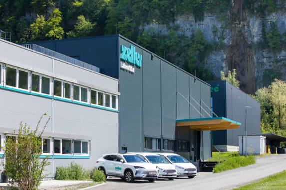 260430 Zeller Labworld_CRwalser_011