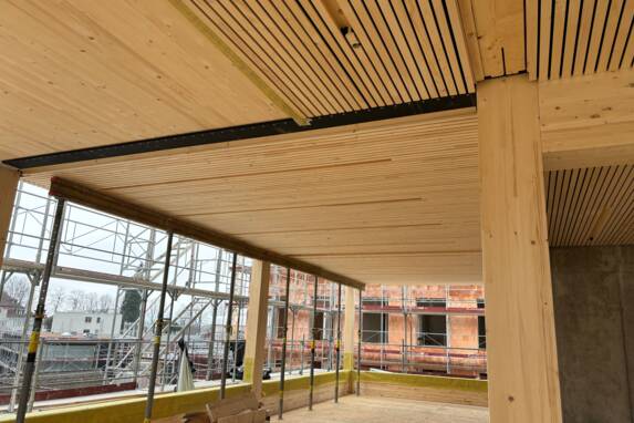 i+R Holzbau_Rathaus Hohenems_Aufrichten_15
