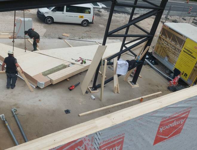 i+R Holzbau_Besucherzentrum Kniepass Unken_Montage_03_c)i+R