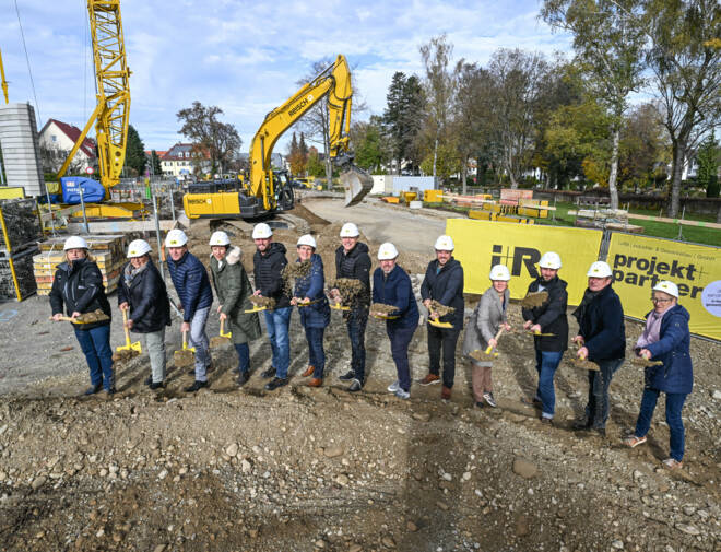 iRB-KiTa-Bad-Saulgau-Spatenstich-Gruppe © Felix Kästle