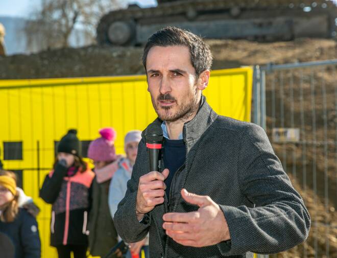 iR-Sporthalle-Gingen-Mario-Bischof