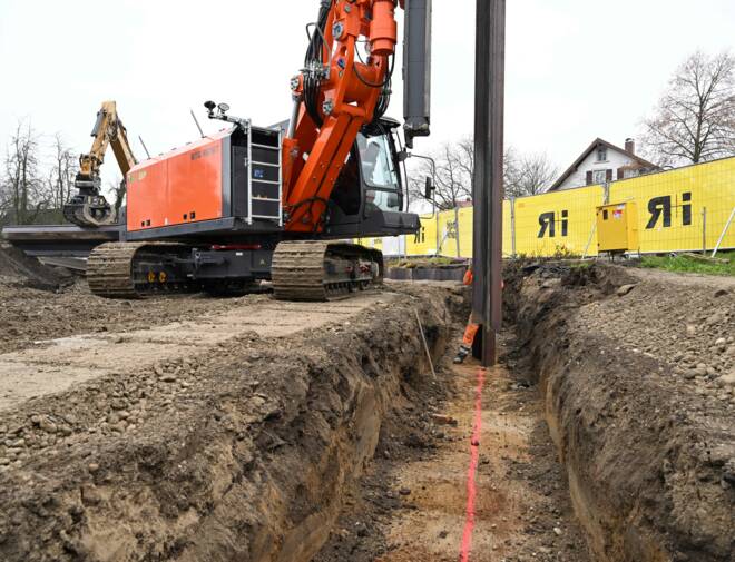 Spundwand Einbringung © Felix Kästle