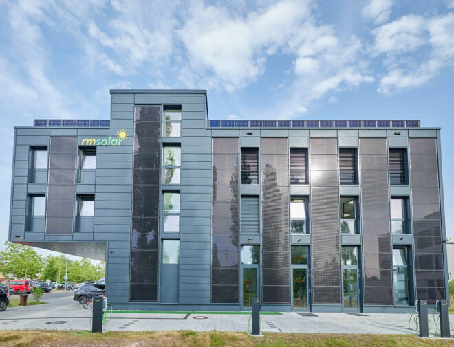 i+R Industrie- & Gewerbebau - Projekt rmsolar