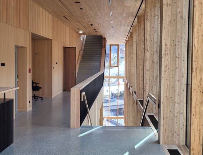 i+R Holzbau_Lechwelten und Dorfhus_Eroeffnung_detail1_c)i+R