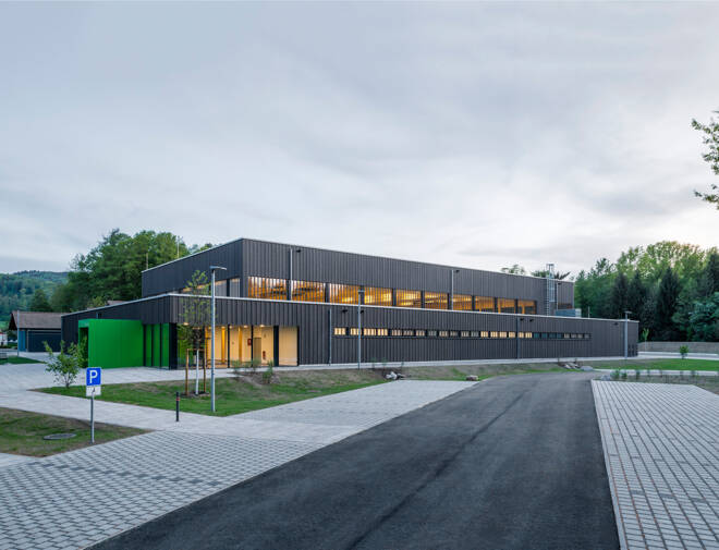 Sporthalle | Moos (D)  © ©Guido Kasper